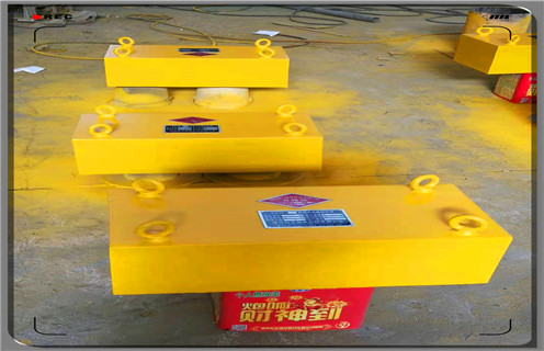 永磁除鐵器，永磁除鐵器技術(shù)介紹維護(hù)知識(shí)參數(shù)_內(nèi)部磁塊安裝方法_永磁除鐵器技術(shù)介紹規(guī)格型號(hào)價(jià)格 