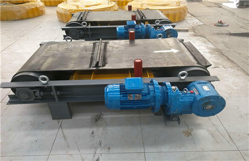 自卸式永磁除鐵器，廣東自卸式永磁除鐵器生產(chǎn)廠家_技術(shù)參數(shù)_廣東自卸式永磁除鐵器生產(chǎn)廠家磁塊安裝方式_如何換帶