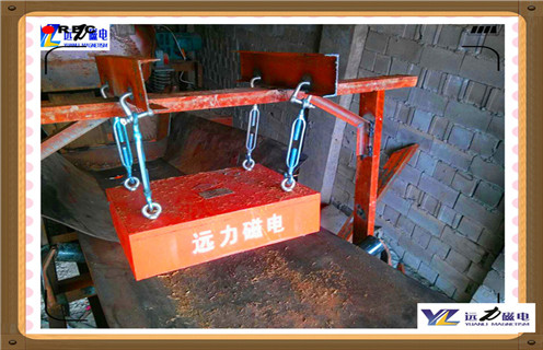 皮帶永磁除鐵器，廣東皮帶永磁除鐵器參數(shù)_內(nèi)部磁塊安裝方法_廣東皮帶永磁除鐵器型號(hào)價(jià)格